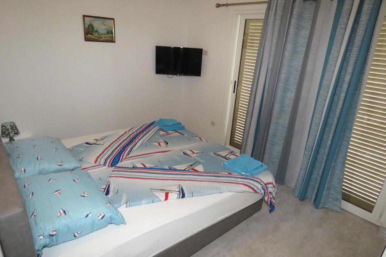 Apartments Caleta 巴什卡沃达 外观 照片